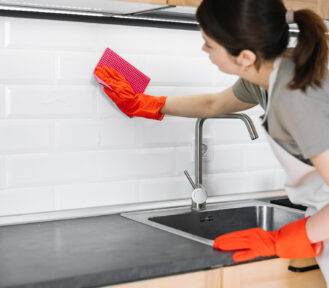 Easy Tips to clean kitchen tiles